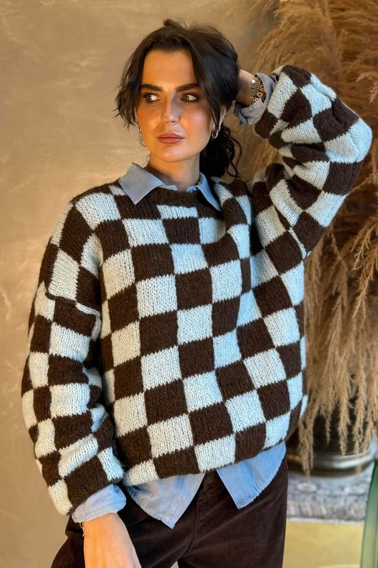 Big Softie Checkerboard Knit Chocolate & Blue